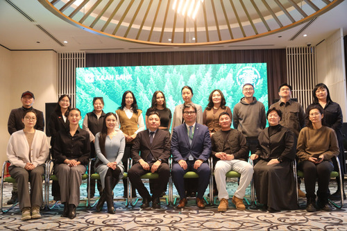 ХААН БАНК ЦАМХАГТ “ОНЫ ШИЛДЭГ АЖ АХУЙН НЭГЖ” ТАНИЛЦАХ АЯЛАЛ АМЖИЛТТАЙ БОЛЛОО